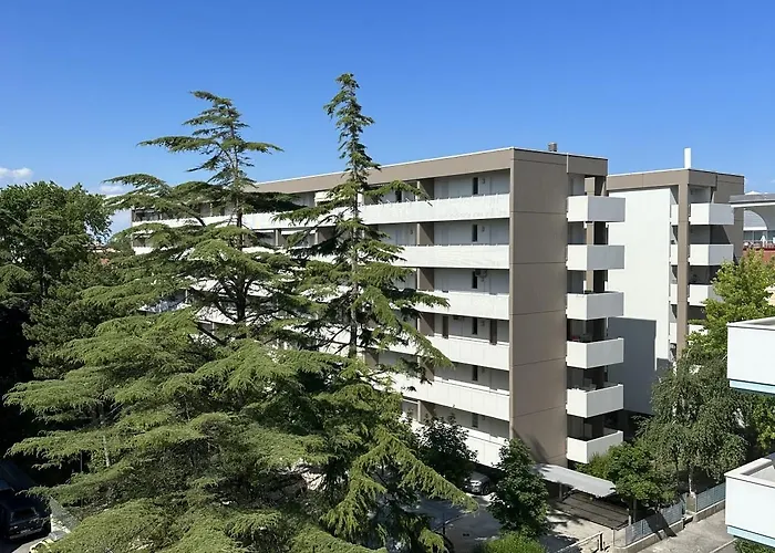 アパート Sequoia